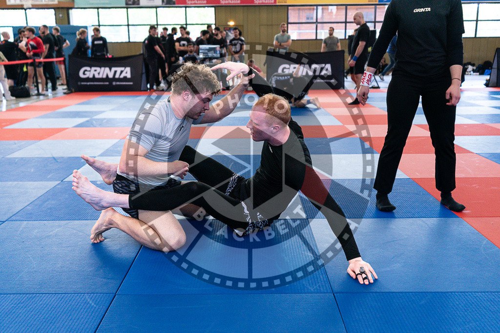 20250510PBB4393 | Athletes compete during the JJLG Berlin Open Jiu-Jitsu Championship on May 10, 2025 in Berlin, Germany. © Chiara Dazi / photoblackbelt