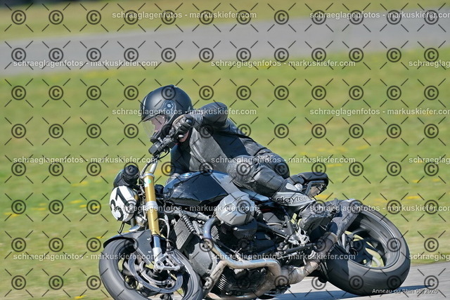 26BT01-1767 | 031 - Realisiert mit Pictrs.com