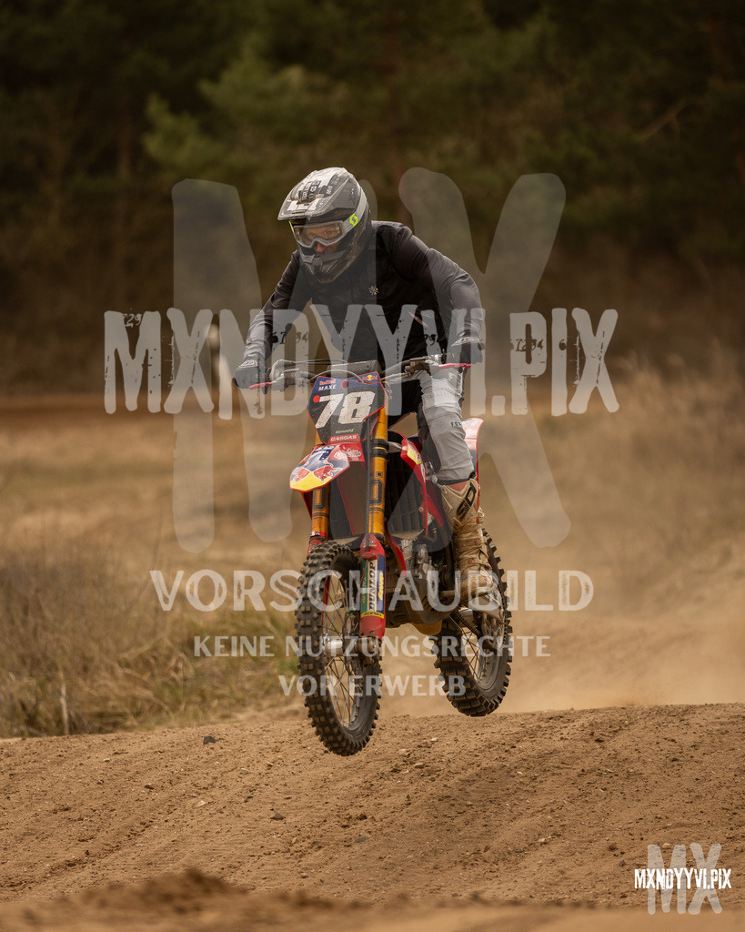 866A1489 | mxndyyvipix