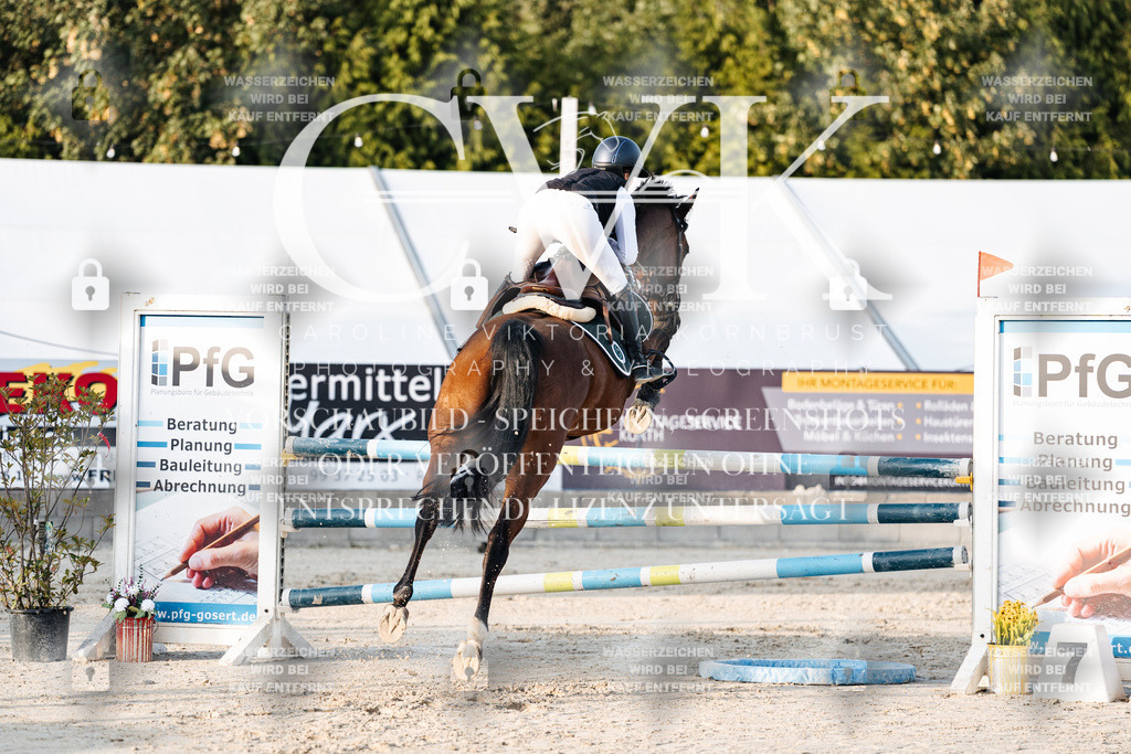 CK900777 | Turnierfotografie Pferdefotografie Trier Rheinland-Pfalz Pferdesport Reitsport Tierfotografie Sportfotografie Pferdevideo Pferdevideografie Equestrianvideography equestrianphotography  - Realisiert mit Pictrs.com