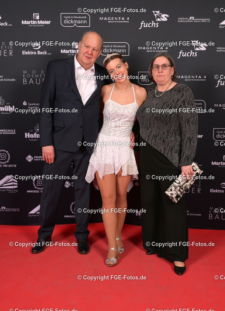 20250208-fge-hofball-0307 | Hofball der FGE am 08.02.2025 im Alten Stadttheater in Eichstätt. - Realisiert mit Pictrs.com