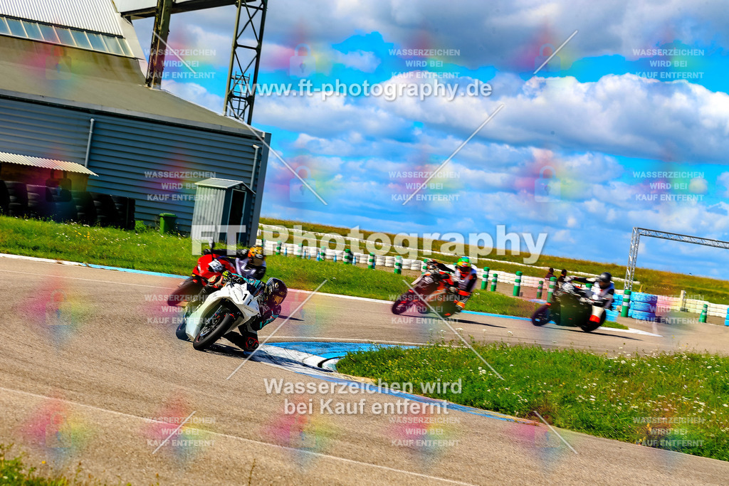 011-6125 | Hier findet Ihr Bilder von Touristenfahrten auf der Nürburgring Nordschleife oder von anderen Veranstaltungen die ich besucht habe. Viel Spass beim Durch Schauen 