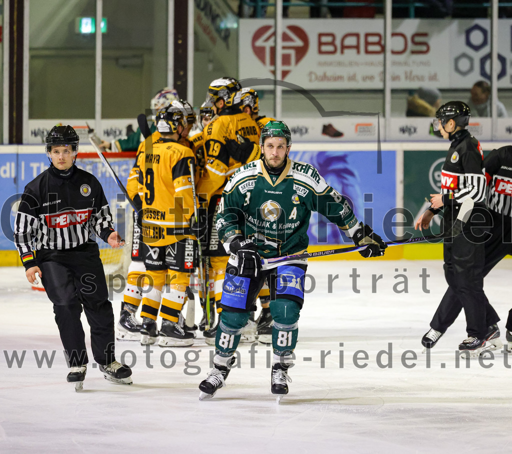 2026-02-27_134_TSV_Erding_gegen_EV_Fuessen | Erding, Deutschland, 27.02.2026:Eishockey, Oberliga Süd 2025 / 2026, 51. Spieltag, TSV Erding gegen EV Füssen, Endergebnis: 2:4Maximilian Forster (Erding Gladiators, #81)Foto: Christian Riedel / fotografie-riedel.net