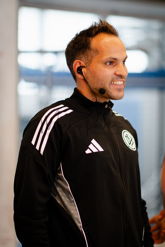 Futsal-Bundesliga, Saison 2025/2026, 2. Spieltag: SC Preußen Münster - FC Liria Futsal Berlin | Futsal-Bundesliga, Saison 2025/2026, 2. Spieltag, SC Preußen Münster empfängt FC Liria Berlin in der Universitäts-Sporthalle in Münster. Foto: sportfotografie.ms | Markus Paletta - Realisiert mit Pictrs.com