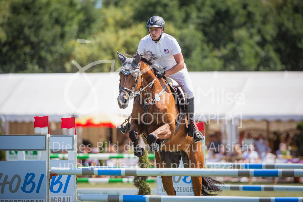 220717_LC_SparkassenTrophy-701 | Deine schönsten Turniermomente als professionelle Fotos! Entdecke hochwertige Pferdesport-Fotografie im Online-Shop. Jetzt Fotos finden & bestellen!