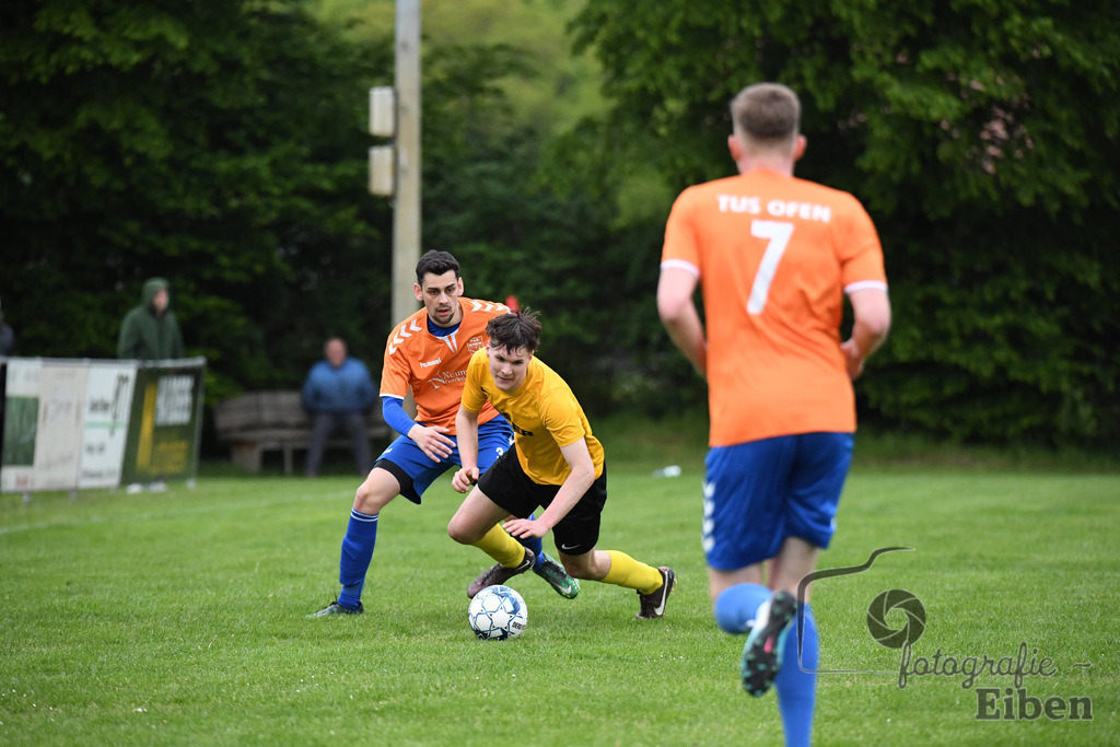 TuS Ofen-FC Ohmstede | Herren Kreispokal Halbfinale; TuS Ofen (orange)-FC Ohmstede (gelb) am 17.05.2023; in Ofen (Sportanlage Ofen), Photo: Philip Eiben 2023 - Realisiert mit Pictrs.com