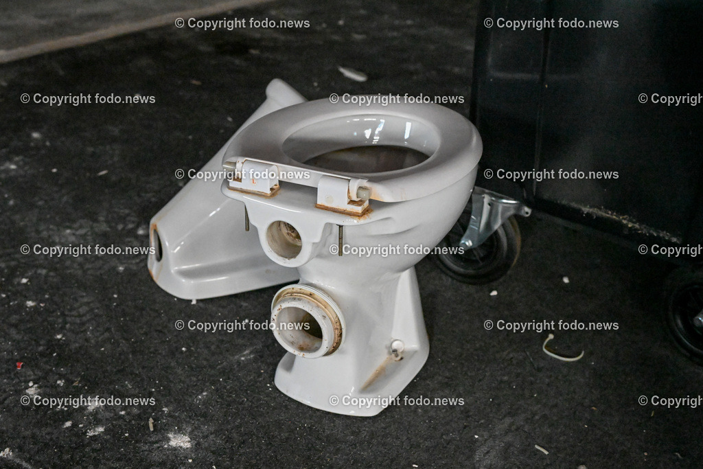 Pressekonferenz LR Markus Achleitner (VP)_ Neues Aktionsprogramm zur Orts- und Stadtkernbelebung in Ooe_ 08.05.2023-15 | 08.05.2023, Perg, AUT, Pressekonferenz LR Markus Achleitner (VP), Neues Aktionsprogramm zur Orts- und Stadtkernbelebung in Ooe, im Bild Raum, Flaeche zur Stadtkernbelebung