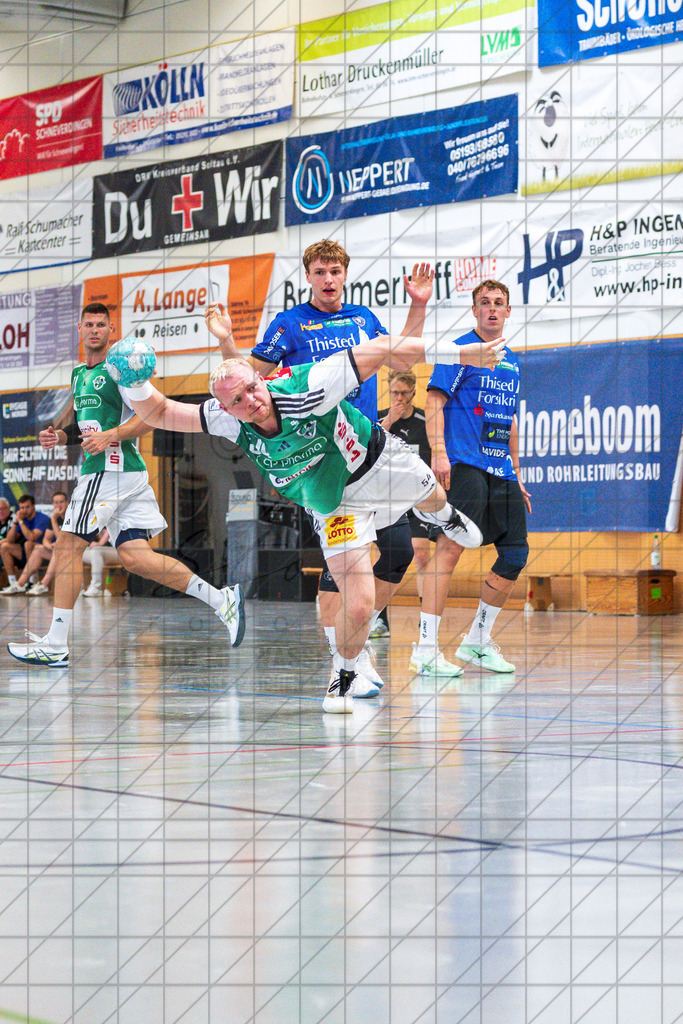 IHC 2026 - TSV Hannover-Burgdorf vs. Mors-Thy Håndbold | Justus Fischer (TSV Hannover-Burgdorf #54); IHC 2026 - TSV Hannover-Burgdorf vs. Mors-Thy Håndbold am 07.08.26 in Sporthalle KGS, Schneverdingen - Realisiert mit Pictrs.com