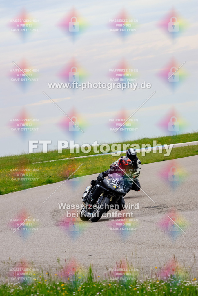 MotoTeam-1828 | Hier findet Ihr Bilder von Touristenfahrten auf der Nürburgring Nordschleife oder von anderen Veranstaltungen die ich besucht habe. Viel Spass beim Durch Schauen 