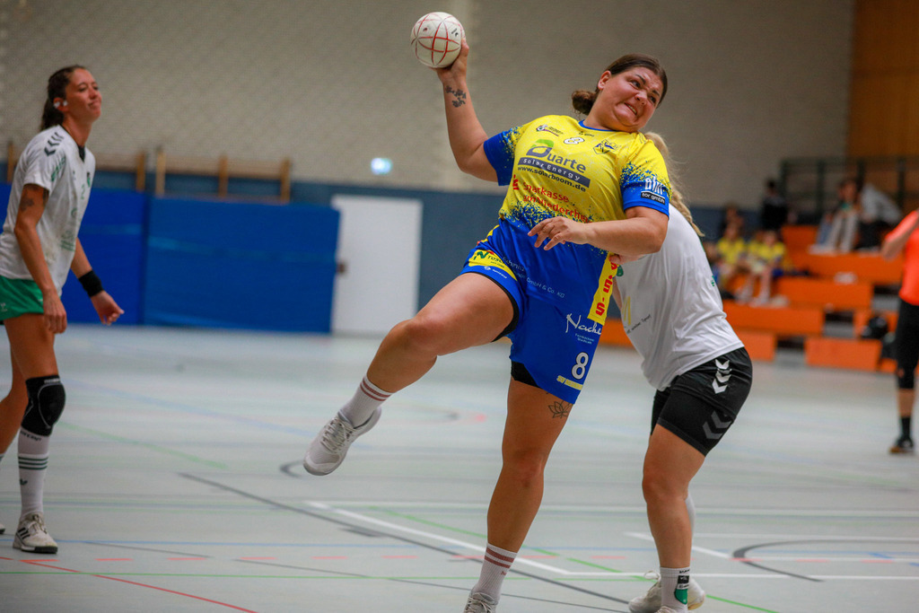 Neukirchen-Rheinhausen310825_056 | Bildergalerie von Sport-Ereignissen aber auch von weiteren spannenden Dingen - nicht nur vom Niederrhein. In Anlehnung an den bekannten Spruch von Hanns Dieter Hüsch heißt das Motto: "Niederrhein ist überall".  - Realisiert mit Pictrs.com