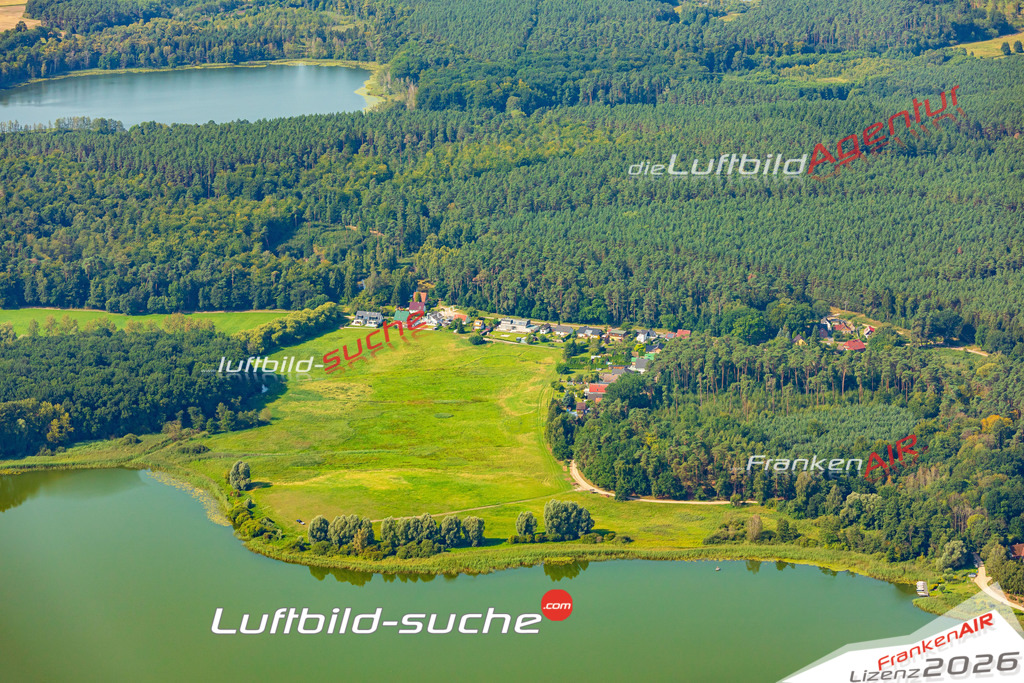 Waldheim Warin Bild- Das Luftbild wurde 2025 vom UL-Flugzeug heraus erstellt ( keine Drohne bzw. Drohnenaufnahme ) - Hochauflösende Luftaufnahme -Nicht vergleichbar mit Google Maps oder Satelittenbilder- Die Geschenkidee !Mit Lizenz und Bildrechte bestellbar - CC