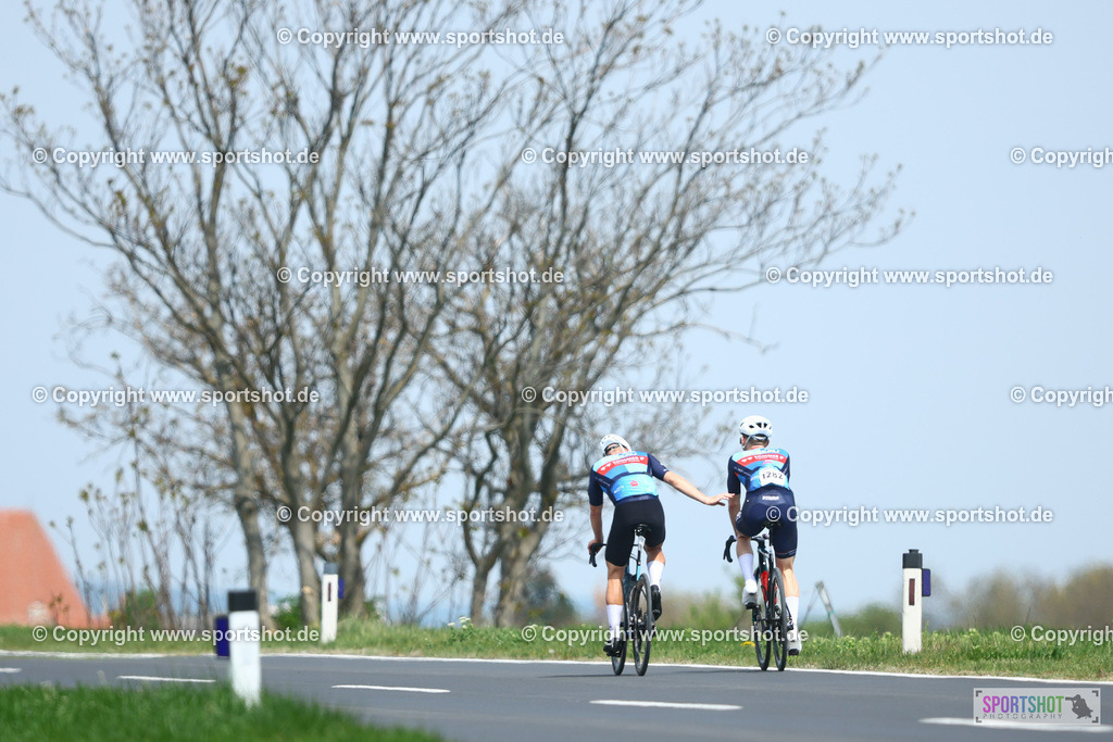 607_TRA55838 | Neusiedlersee Radmarathon 2026@sportshot_your_pictrs #yourpictures#roadtowm2029 #nrm #neusiedlerseeradmarathon #neusiedlersee #neusiedlerseetourismus #burgenland #mörbisch #nrm26 #burgenlandtourismus #voglundco #poweredbyburgenlandtourismus #radsport #rad #marathon #ucigranfondo #visitburgenland #ucigranfondoworldseries