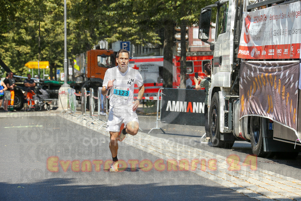 250621_1124_EX1_3578 | Sportfotografie im Rhein-Sieg Kreis, Köln, Bonn, NRW, Rheinland Pfalz, Hessen, etc. Unser Tätigkeitsfeld umfasst den Laufsport vom Volkslauf über den Marathon, Duathlon, Triathon bis zum Ultralauf wie Kölnpfad Ultra oder Schindertrail.