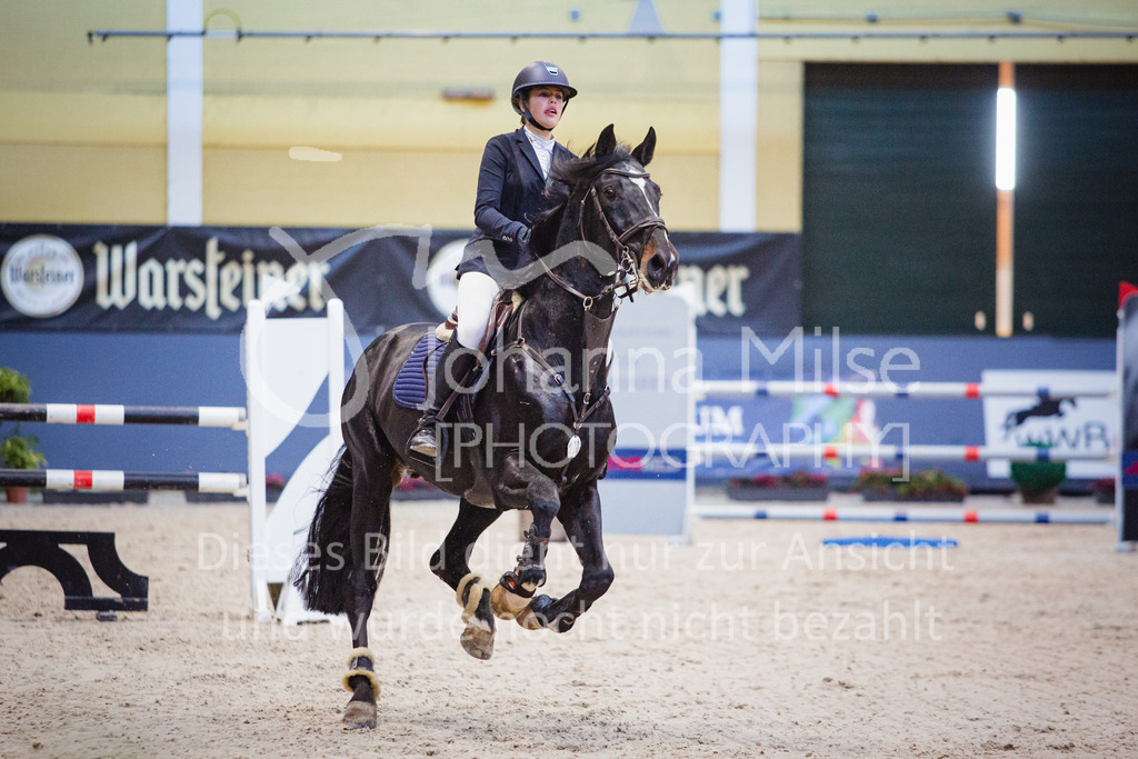 221112_Warstein_L-Spr-120 | Deine schönsten Turniermomente als professionelle Fotos! Entdecke hochwertige Pferdesport-Fotografie im Online-Shop. Jetzt Fotos finden & bestellen!
