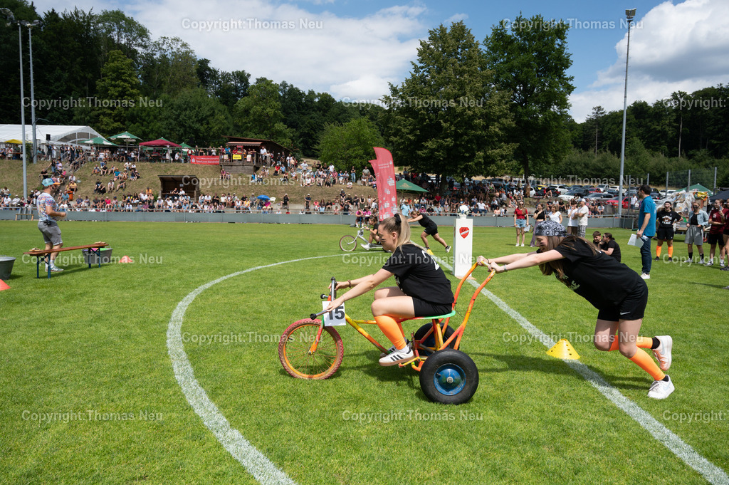 DSC_6430 | bli, Wintrerkasten ,Scheeserennen 2025,  Bild: Thomas Neu