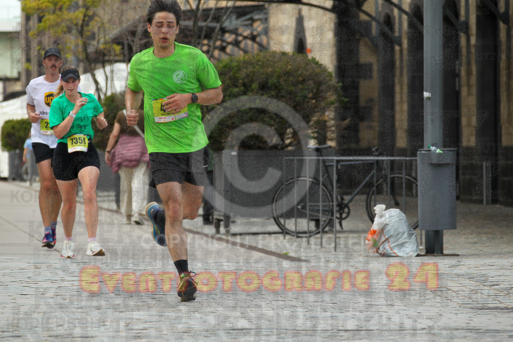 250920_1517_EV4_8359 | Sportfotografie im Rhein-Sieg Kreis, Köln, Bonn, NRW, Rheinland Pfalz, Hessen, etc. Unser Tätigkeitsfeld umfasst den Laufsport vom Volkslauf über den Marathon, Duathlon, Triathon bis zum Ultralauf wie Kölnpfad Ultra oder Schindertrail.
