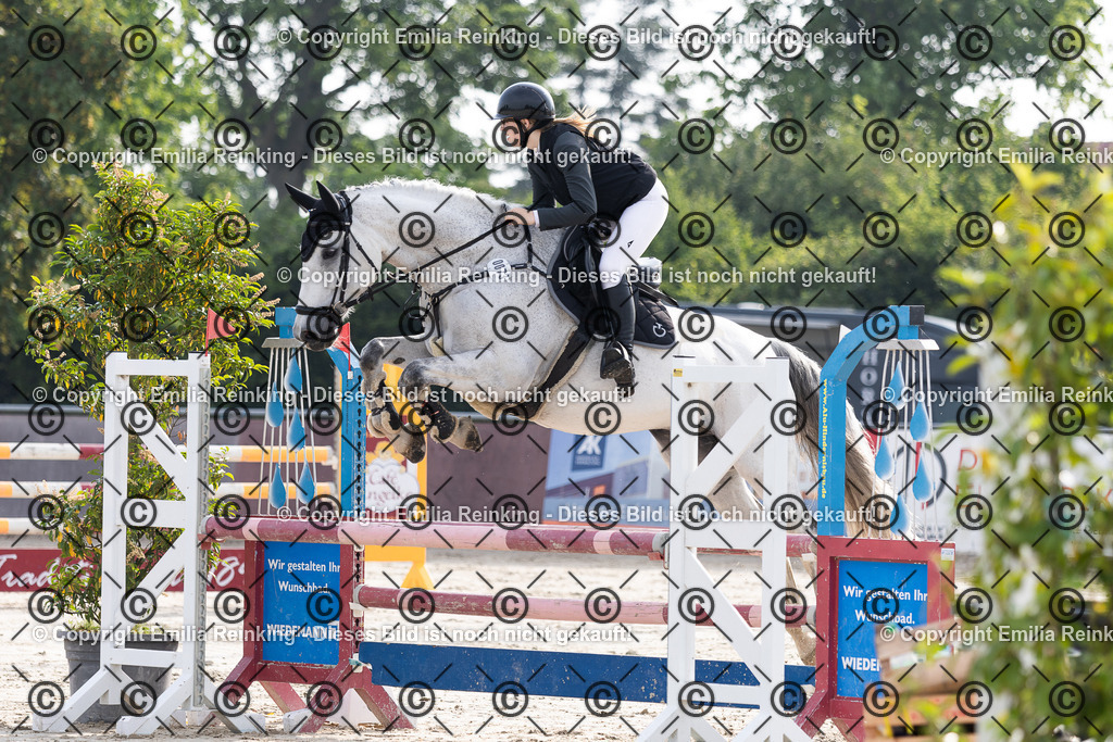 CL5A1654 | Emilia Reinking Fotografie - Realisiert mit Pictrs.com