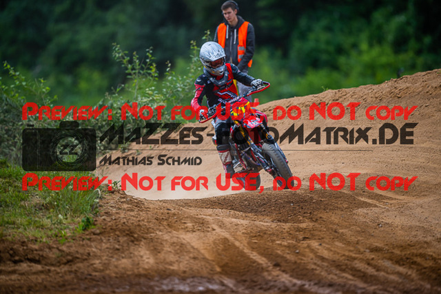 MaZZes_FotoMatrix_220528_7470 | Fotograf Mathias Schmid
Sportfotograf,
Eventfotograf,
Hochzeitsfotograf,
Portraitfotograf