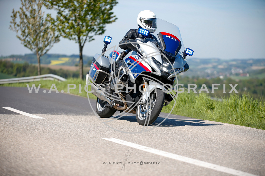 ..... | WELS, AUSTRIA, 27.April 24, 63 RAIFFEISEN KIRSCHBLÜTENRENNEN, Image shows: Photo: WAPICS / Andreas Willdoner