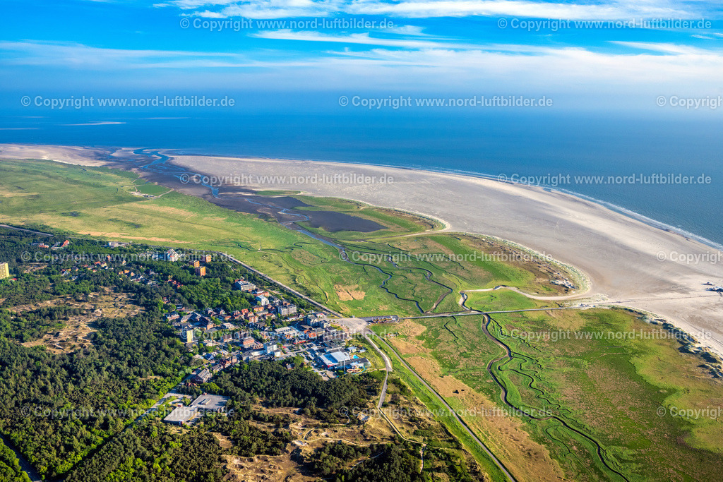 St.Peter-Ording_ELS_1200300523 | SANKT PETER-ORDING 30.05.2023 Sandstrand- Landschaft in Sankt Peter-Ording in Nordfriesland im Bundesland Schleswig-Holstein, Deutschland. // Sandy beach landscape in Sankt Peter-Ording in North Friesland in the state Schleswig-Holstein, Germany. Foto: Martin Elsen
