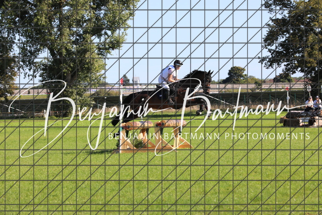 AZ2A0625 | Benjamin Bartmann Photomoments