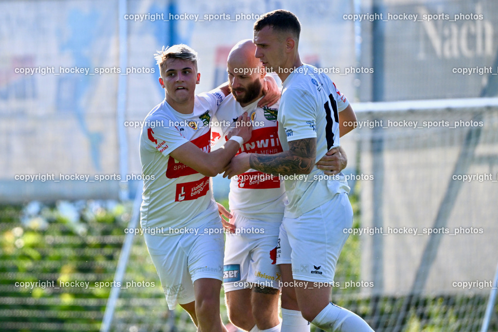 FC Faakersee vs. Rapid Lienz  | Jubel Rapid Lienz, #16 Sandro Unterreiner Rapid Lienz, #10 Dominik Müller Rapid Lienz, #19 Gal Zinic Rapid Lienz, FC Faakersee vs. Rapid Lienz , FC Faakersee vs. Rapid Lienz  am 04.08.2024 in Faakersee (Sportplatz Faakersee), Austria, (Photo by Bernd Stefan)