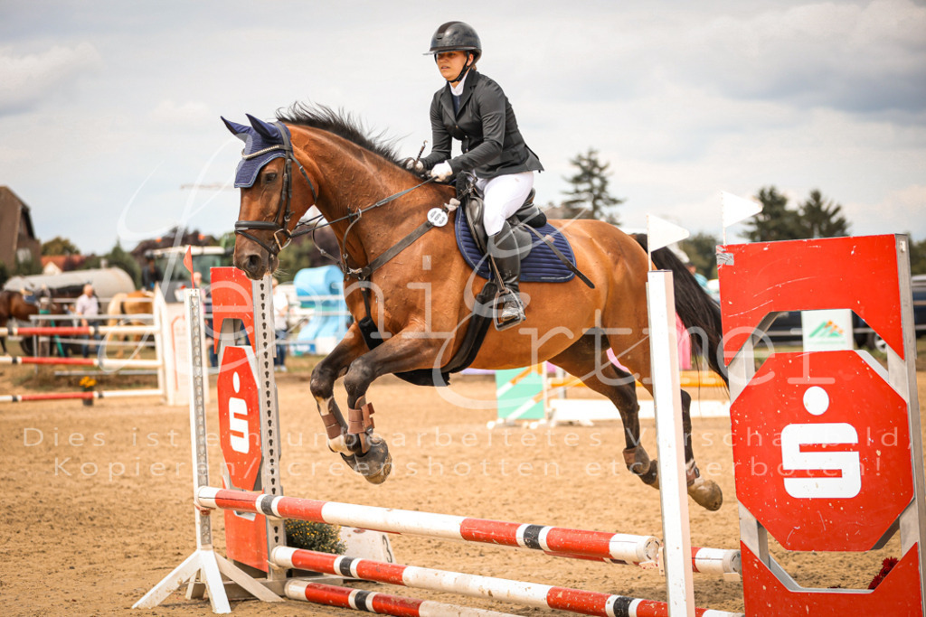 06.SoSpWB00145 | Leoni Ertmer Photography - Realisiert mit Pictrs.com