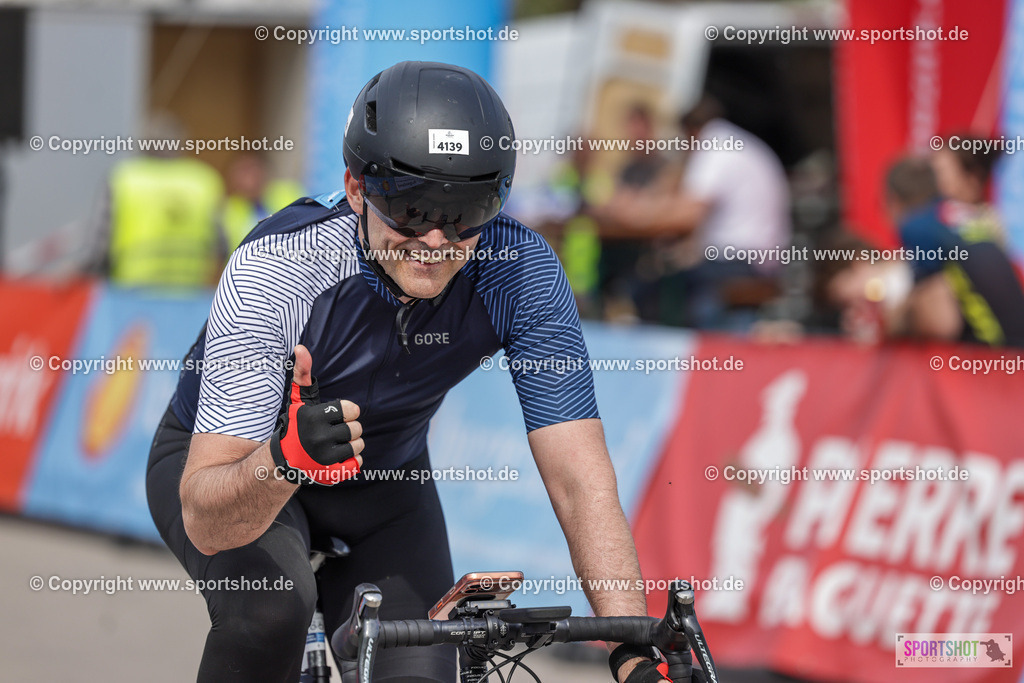 VJ__0073 | Neusiedlersee Radmarathon 2026@sportshot_your_pictrs #yourpictures#roadtowm2029 #nrm #neusiedlerseeradmarathon #neusiedlersee #neusiedlerseetourismus #burgenland #mörbisch #nrm26 #burgenlandtourismus #voglundco #poweredbyburgenlandtourismus #radsport #rad #marathon #ucigranfondo #visitburgenland #ucigranfondoworldseries