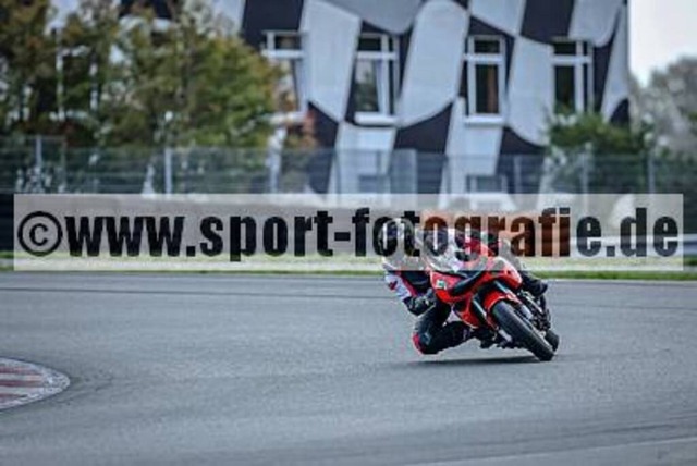 spof3612 | Professionelle Fotos von Sportveranstaltungen, aber auch Hochzeiten und anderen Events. - Realisiert mit Pictrs.com