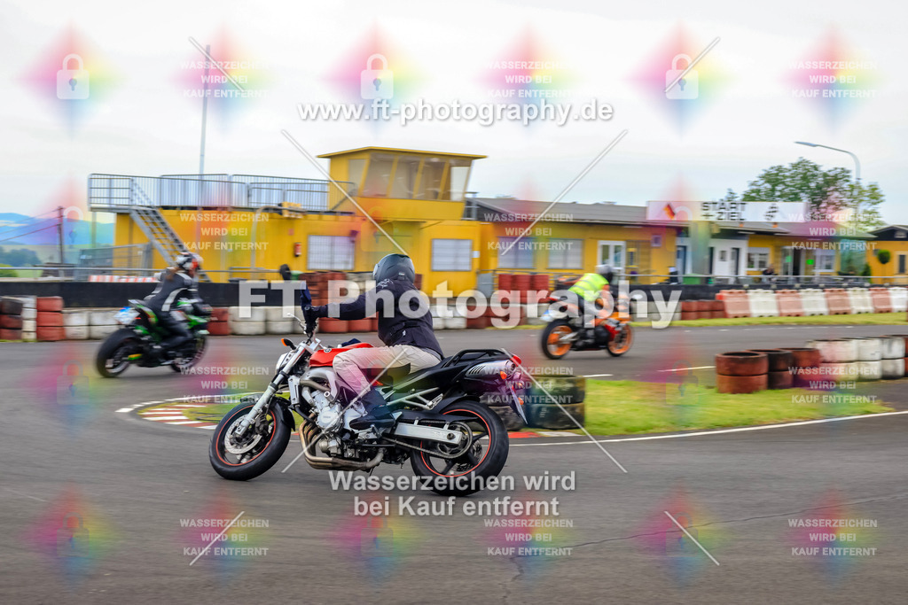 OBK-5707 | Hier findet Ihr Bilder von Touristenfahrten auf der Nürburgring Nordschleife oder von anderen Veranstaltungen die ich besucht habe. Viel Spass beim Durch Schauen 