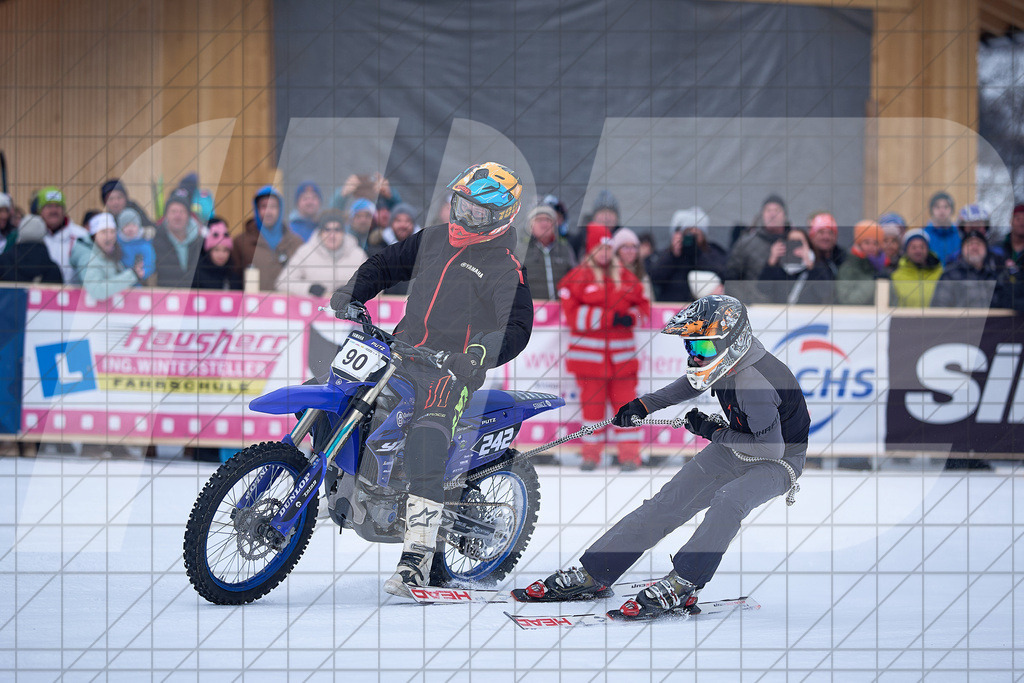 11. Holzknecht Skijöring | Skijöring am 24.01.2026: 11. Holzknecht Skijöring in Gosau am Dachstein, Oberösterreich, ÖsterreichFoto: © 2026 Martin Bihounek | mb-creative.eu