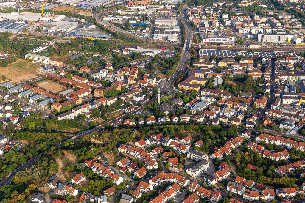 Luftbild: REWE Center, Saalbachcenter in Bruchsal im Bundesland Baden-Württemberg in Deutschland. Foto: IMG_134156.jpg vom 26.08.2022 durch Werner Riehm/FLY-FOTO.deWWW.REWE.DE