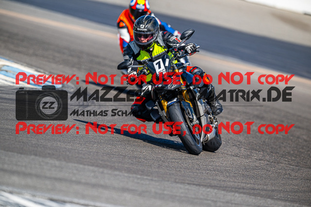 MaZZes_FotoMatrix_230410_9827 | INST