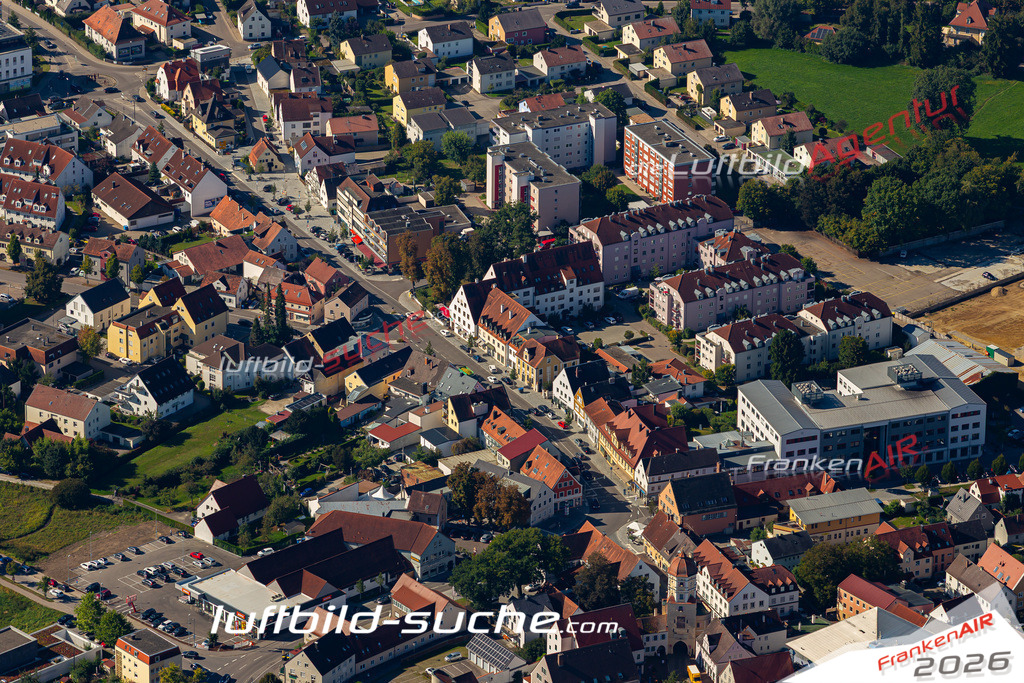 Aktuelles Luftbild von  Aichach Kauf mit Lizenz / Bildrechten möglich- Die Luftaufnahme wurde 2021 mittels UL-Flugzeug erstellt ( keine Drohne ) - hochauflösende Kamera-Systeme von  Canon -Beste Qualität - Für grossformatige Ausdrucke geeignet. Die Geschenkidee !