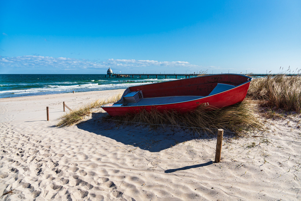Fischerboote an der Ostseeküste bei Zingst auf dem Fischland-Darß | Fischerboote an der Ostseeküste bei Zingst auf dem Fischland-Darß.