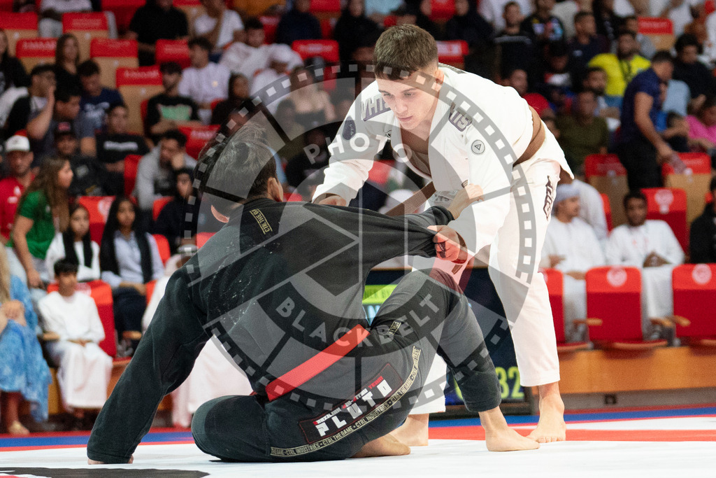 20231109PBB5790 | Fighters compete during the AJP World Professional Championship in the Mubadala Arena in Abu Dhabi, Arab United Emirates, on November 9, 2023.