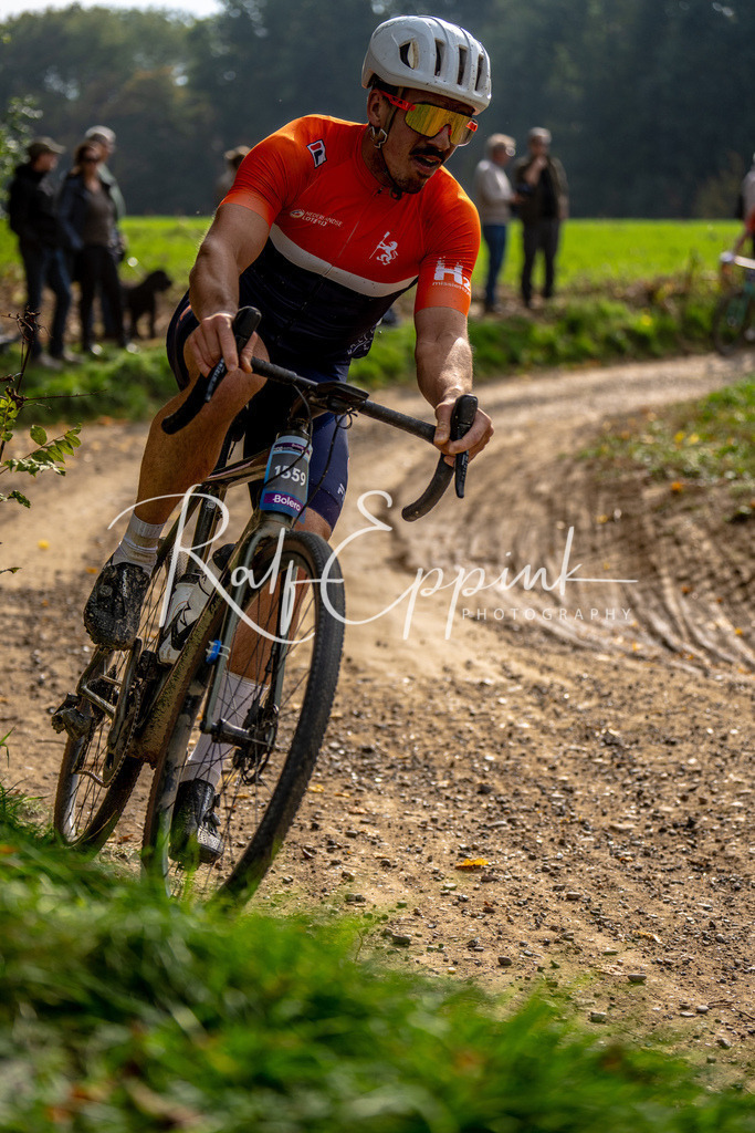 Ralf Eppink Photography 20251012_DSC05105 | Sportfotografie, Eventfotografie, Porträtfotografie, Radsport Fotograf, Triathlon Fotograf, Düsseldorf Fotograf, Köln Fotograf, Actionfotografie, Teamfotografie, Peoplefotografie, Business Portraits, Veranstaltungsfotografie, Reportagefotografie - Realisiert mit Pictrs.com