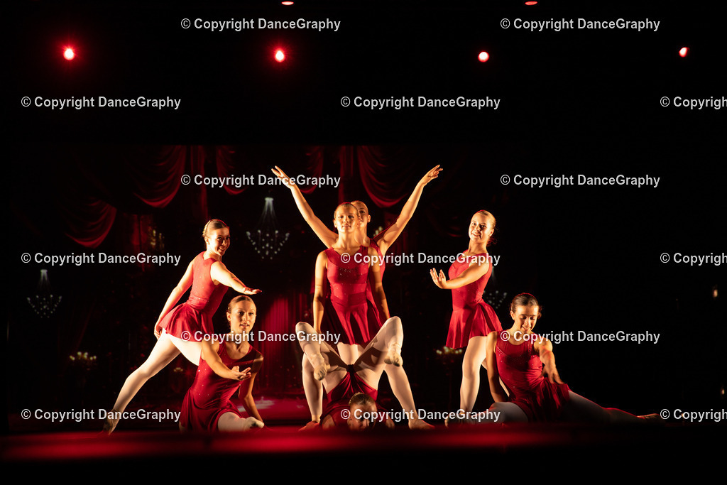 GPHY4297 | DanceGraphy - Realisiert mit Pictrs.com