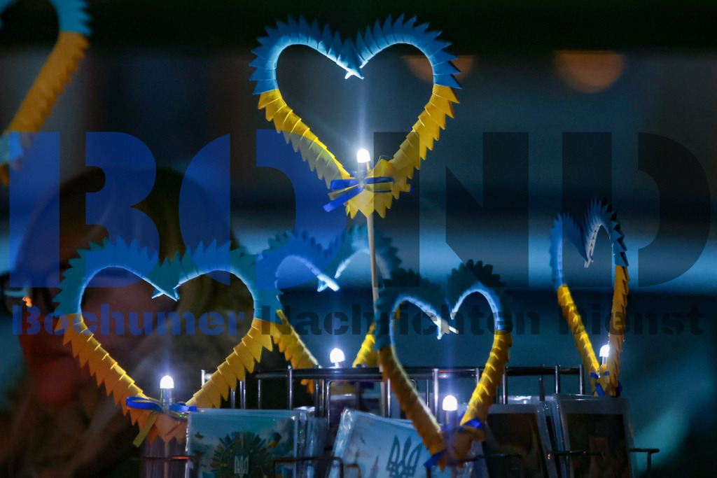 SES_BOCUKR20240223-34 | bond - Realisiert mit Pictrs.com