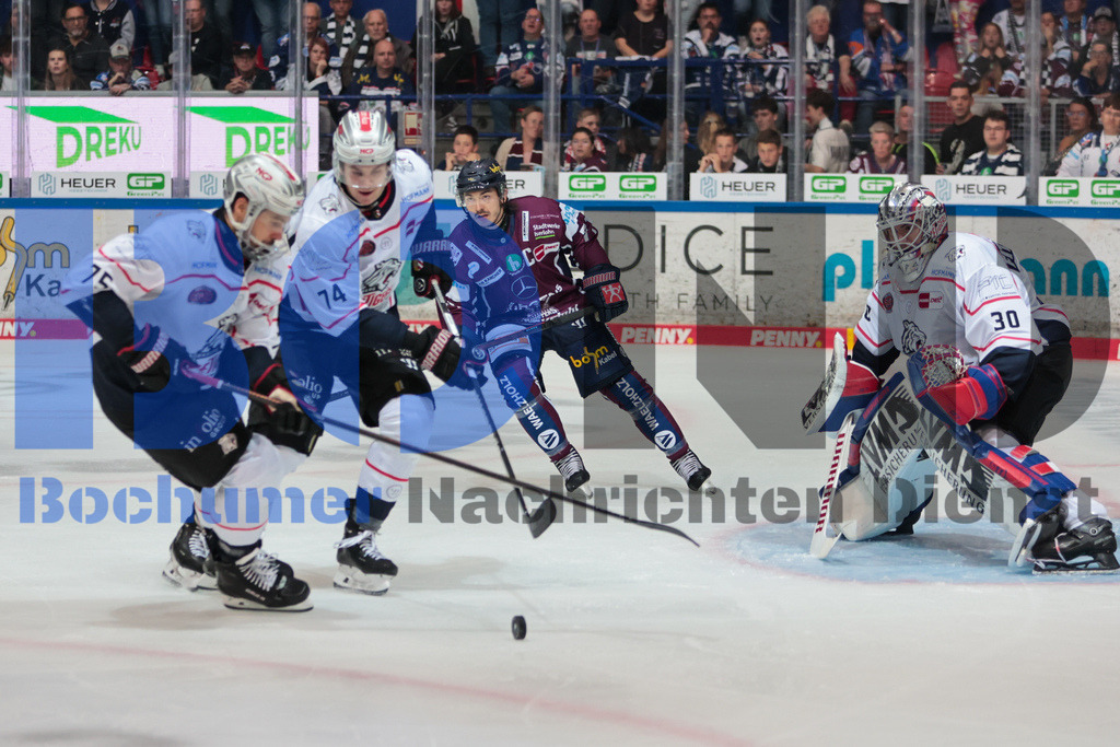 SES_ISENUR20250919-5 | bond - Realisiert mit Pictrs.com