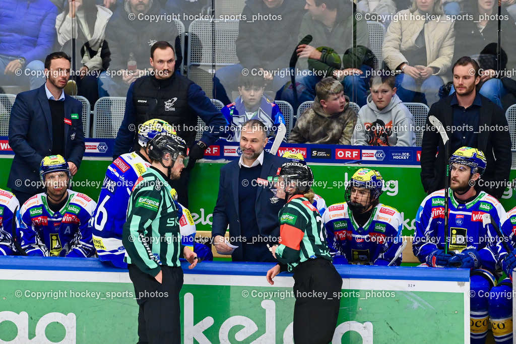 EC IDM WÄRMEPUMPEN VSV vs. MOSER MEDICAL GRAZ99ERS | Spielerbank EC VSV, Pierre Allard Headcoach EC VSV, #9 Alexander Rauchenwald EC VSV, Nico Steinwender Physiotherapist EC VSV, Marco Pewal Assistant Coach EC VSV, ZACHERL PATRICK Referee, KAINBERGER JULIA Referee, EC IDM WÄRMEPUMPEN VSV vs. MOSER MEDICAL GRAZ99ERS, EC IDM WÄRMEPUMPEN VSV vs. MOSER MEDICAL GRAZ99ERS am 17.03.2026 in Villach (Stadthalle Villach), Austria, (Photo by Bernd Stefan)