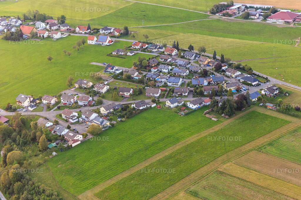 Ortsteil Haslen | Luftbild: Ortsteil Haslen in Bösingen im Bundesland Baden-Württemberg in Deutschland. Foto: IMG_128769.jpg vom 27.08.2021 durch Werner Riehm/FLY-FOTO.de - Realisiert mit Pictrs.com