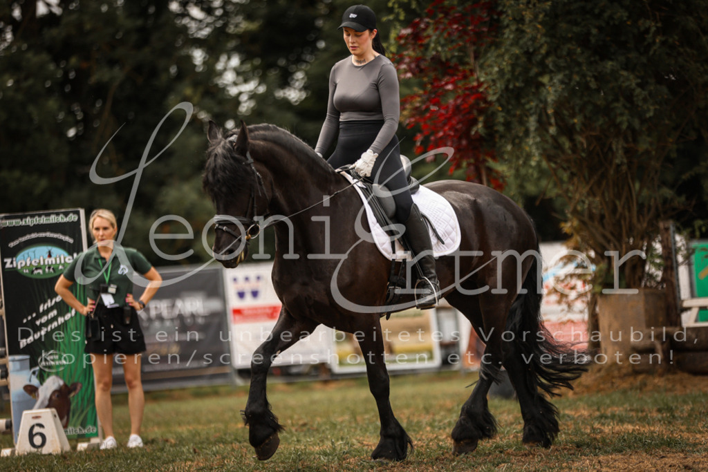 SoShow00149 | Leoni Ertmer Photography - Realisiert mit Pictrs.com