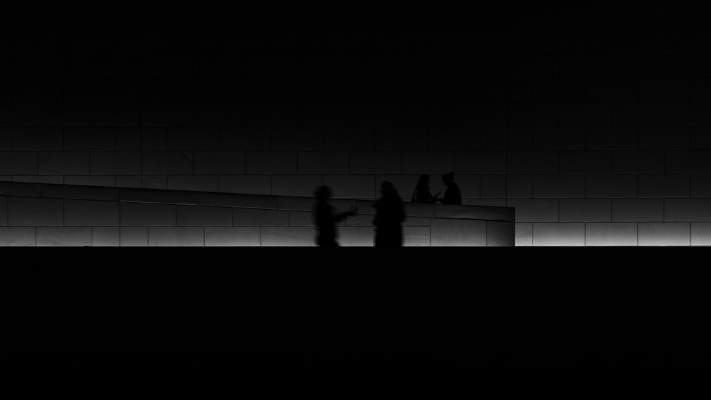 Die Promenade | Ich bin ein Fotograf aus Berlin und fotografiere aus Spaß an der Freude :) Meinen Motiven setze ich keine thematischen Grenzen. Somit bin ich beispielsweise in der Tierfotografie, Landschaftsfotografie, Sportfotografie sowie Streetphotography anzutreffen.