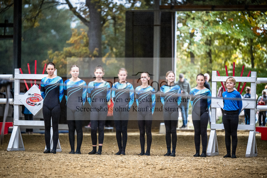 DOS_0027 | Entdecke hochwertige Reitturnierfotos von Foto Oger. Professionell, emotional und authentisch – jetzt Lieblingsmomente im Shop bestellen.Deutschlandweite Turnierfotografie. - Realisiert mit Pictrs.com