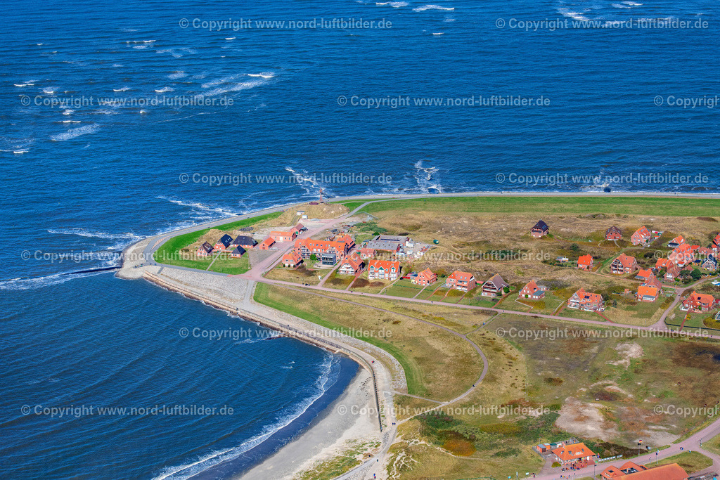 Baltrum_Ortsansicht_Baltrum_ELS_5417091022091022 | BALTRUM 09.10.2022 Ortsansicht der Straßen und Häuser der Wohngebiete in Baltrum im Bundesland Niedersachsen, Deutschland. // Town View of the streets and houses of the residential areas in Baltrum in the state Lower Saxony, Germany. Foto: Martin Elsen