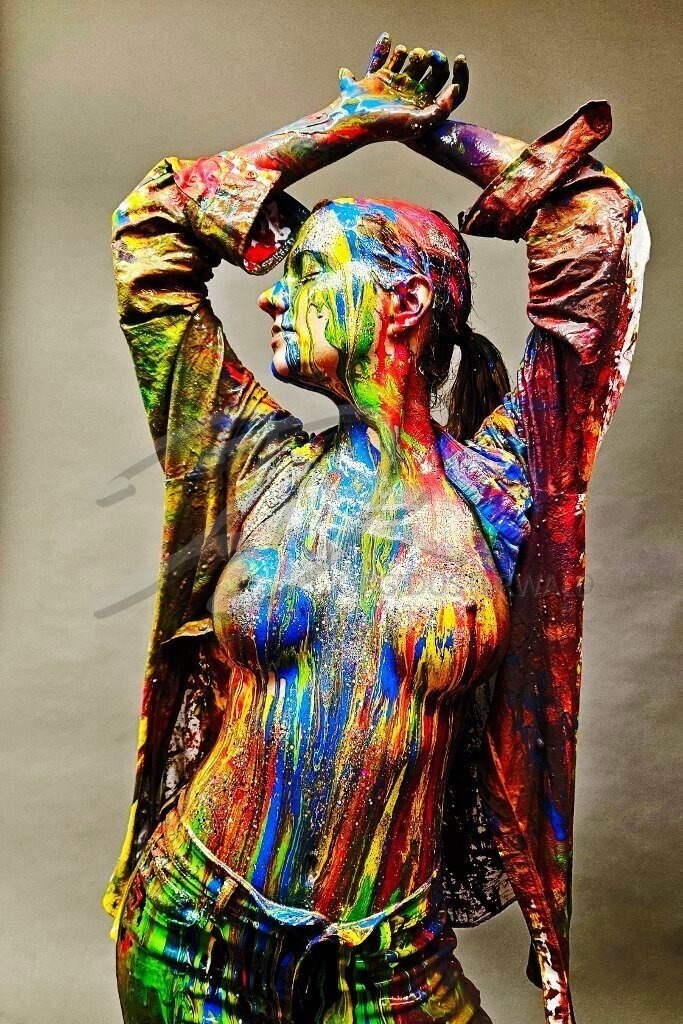 BodyArt-SHIRTSPLASH_164437 | #019 | Modell: Sarah | Foto: Alexander Große-Strangmann - Realisiert mit Pictrs.com