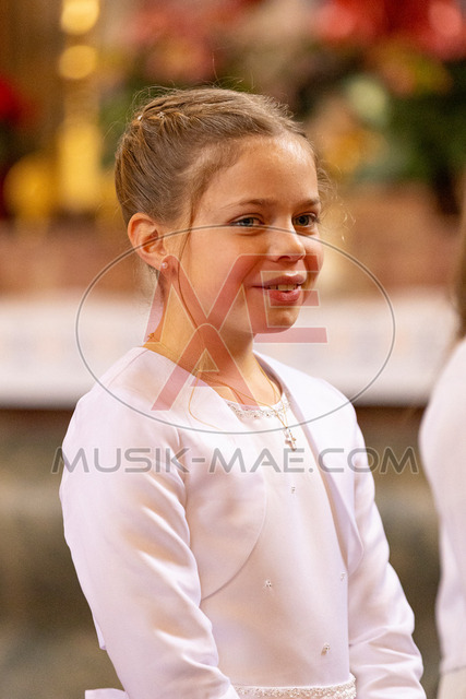 MAE-pic_26 | Der online Fotoshop des Inzeller Fotografen MAE - Marc Anton Eicher. Hier können Sie ihre Fotos und Stockfotos online bestellen als Download oder als Ausdruck, der ihnen bequem nach Hause geschickt wird.
Ihr Marc Anton Eicher - der Inzeller Fotograf - Realisiert mit Pictrs.com