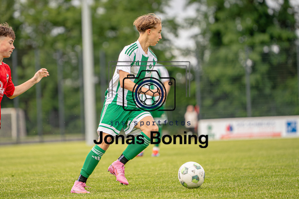 Sportfoto_ I 4515 | jns.sportfotos - Realisiert mit Pictrs.com