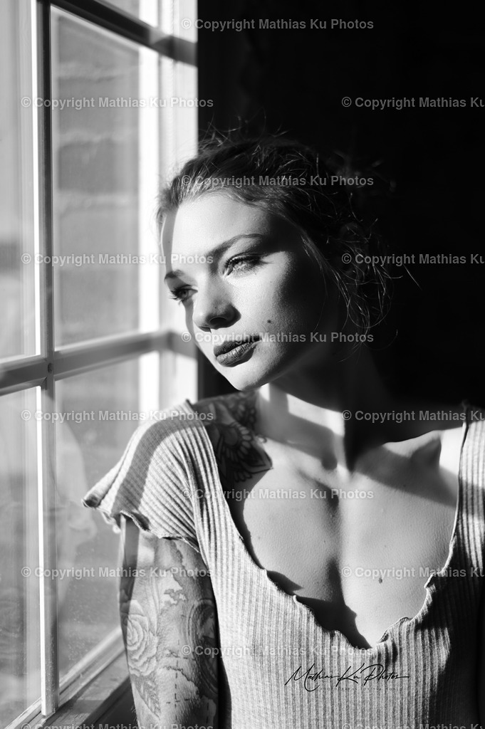 Portrait (9) | Buche Fotoshootings und entdecke hochwertige Fotoprodukte bei Mathias Ku Photos. Personalisiert, kreativ & mit Liebe zum Detail. Jetzt informieren! - Realisiert mit Pictrs.com